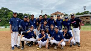 Tim Softball Perguruan Tinggi AS Yang Menginspirasi