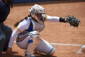 Tokoh-Tokoh Terkemuka dalam Olahraga Softball AS